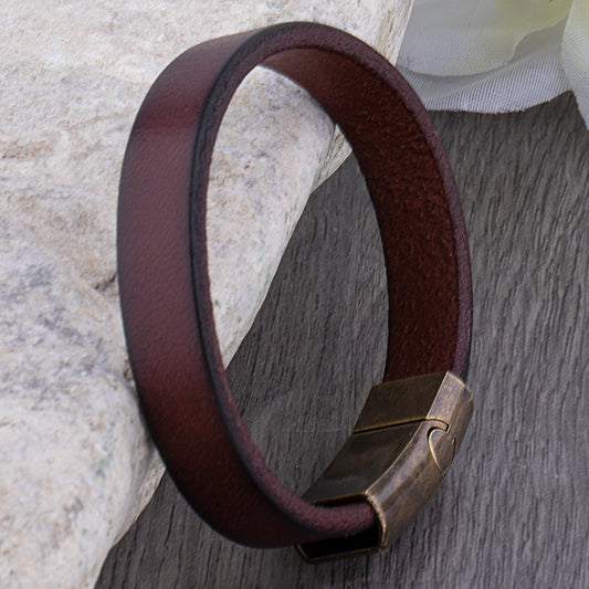 FABRIO - Sturdy leather bracelet with brass clasp - Harisson Fashion