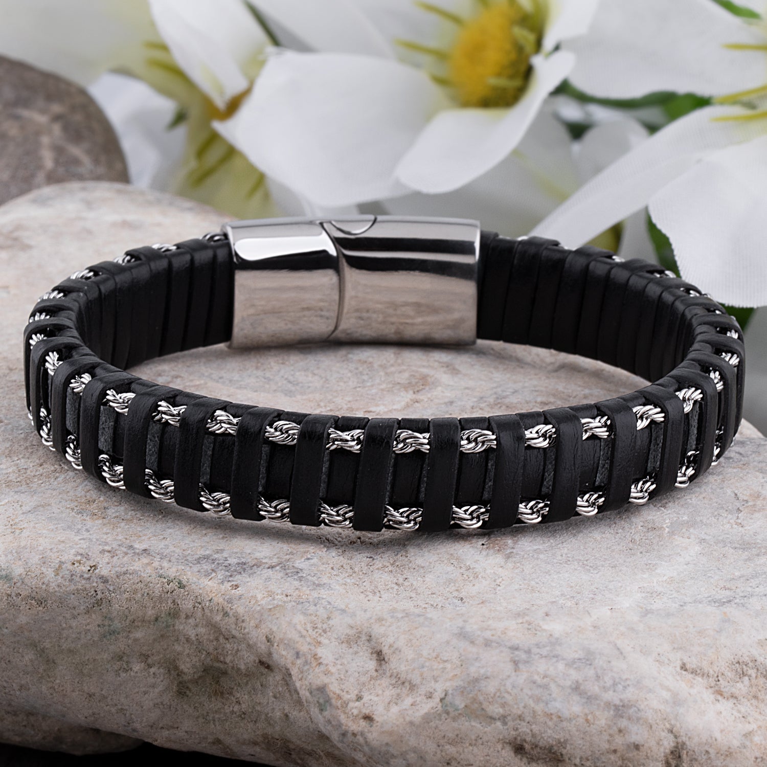 IVAN - Solid leather bracelet with stainless steel clasp - Harisson Fashion