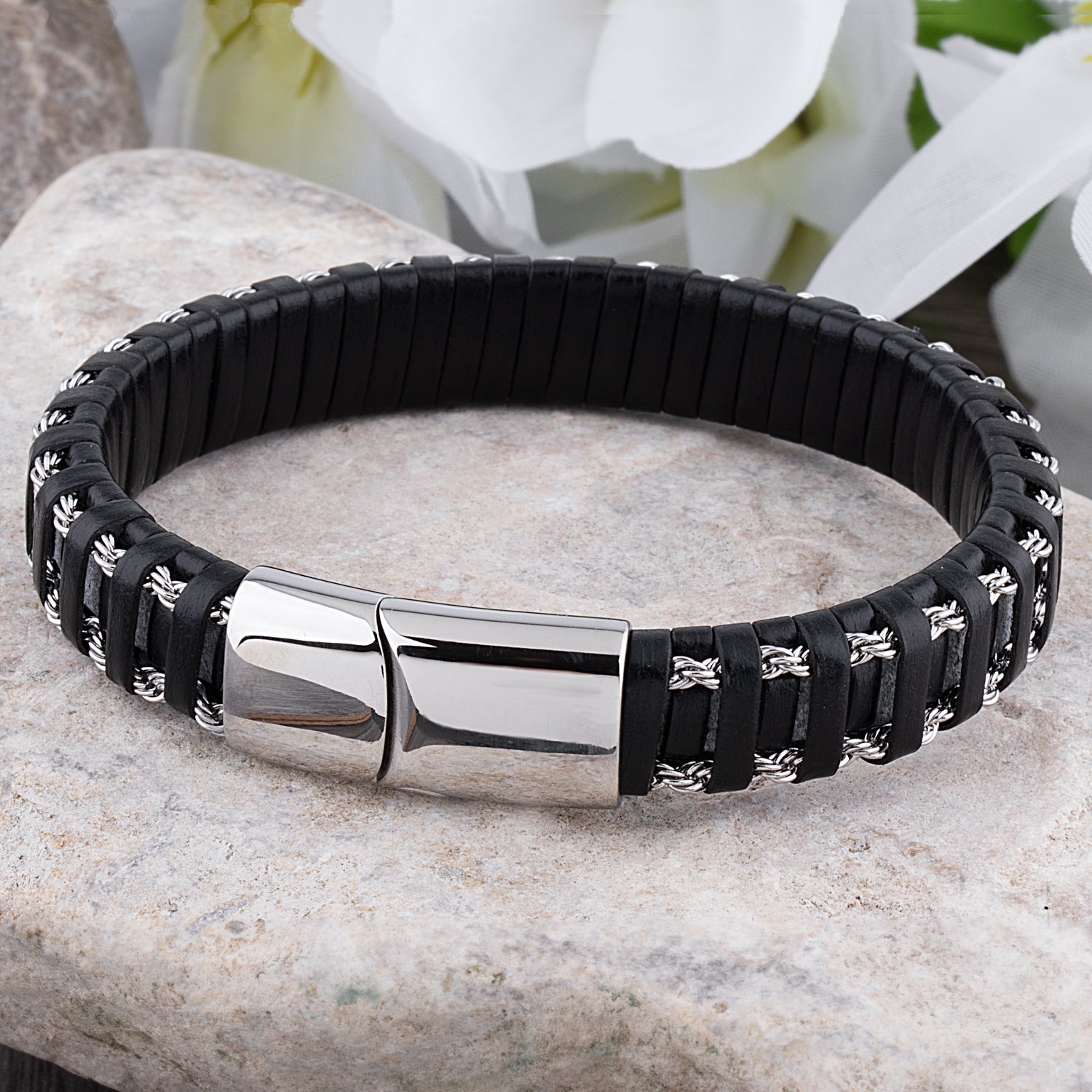 IVAN - Solid leather bracelet with stainless steel clasp - Harisson Fashion