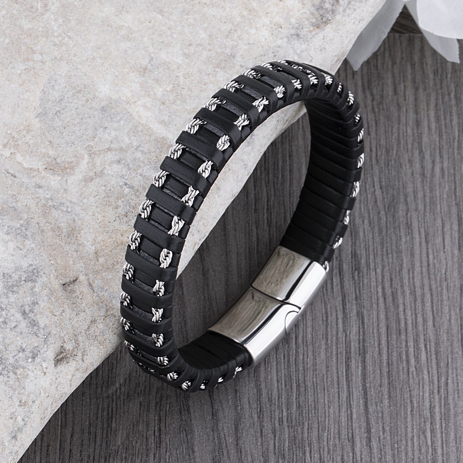 IVAN - Solid leather bracelet with stainless steel clasp - Harisson Fashion